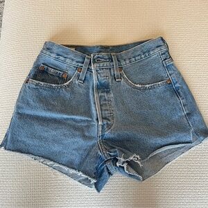 Levi’s 501 shorts